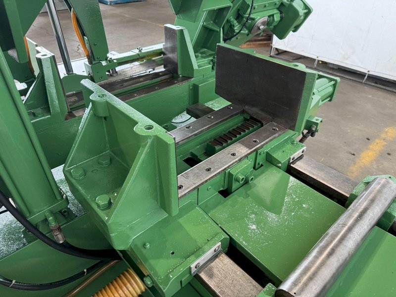 10" X 14" PEERLESS B1014A HORIZONTAL BANDSAW. STOCK # 0787424