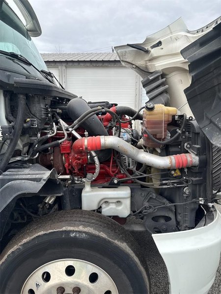 2023 International LT62F 3HSDZAPR2PN493299