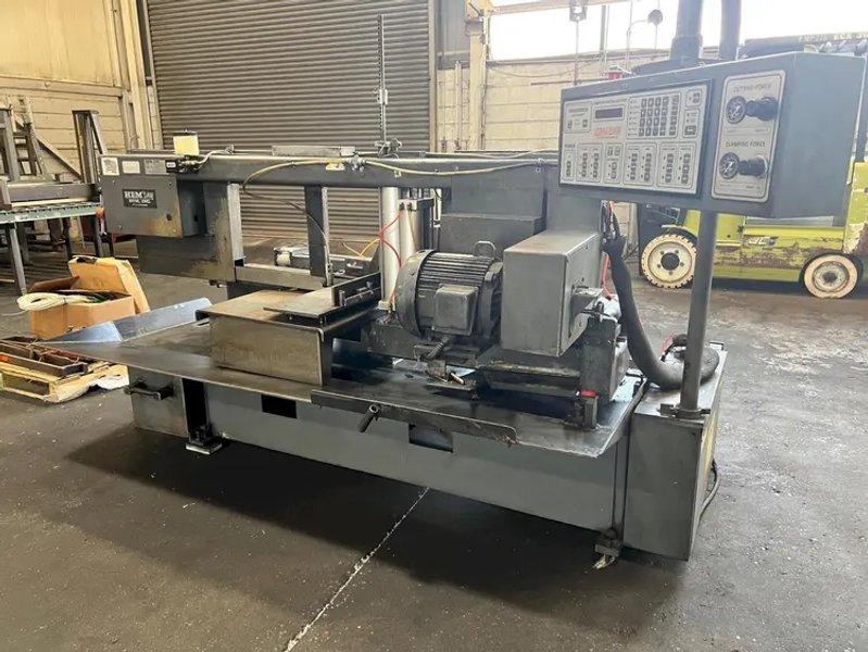 USED HEM 16" X 22" AUTOMATIC HORIZONTAL MITERING BANDSAW MODEL CYCLONE A-C, Year: 2007