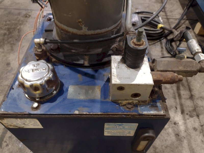 8,000 LBS X 108" X 84" BLUE GIANT MODEL #SEDPH 53-208 HYDRAULIC LIFT TABLE / ELEVATING DOCK: STOCK #22330