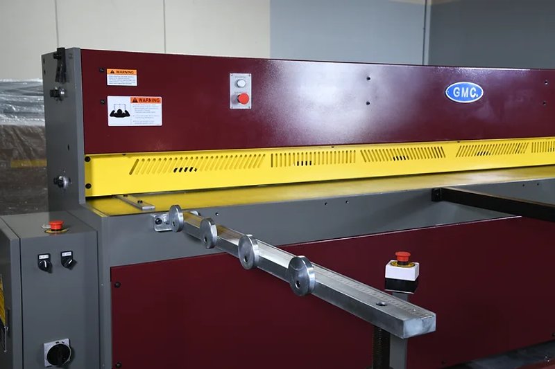 NEW 10' X 14 GAUGE  GMC MODEL EPS-1014M HYDRAULIC SHEAR