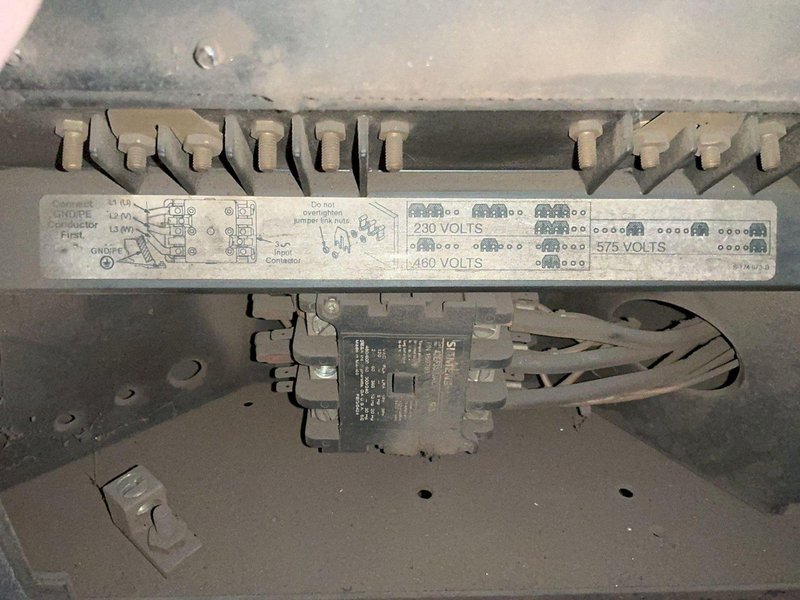 Miller 375 A Welder - Delta-fab