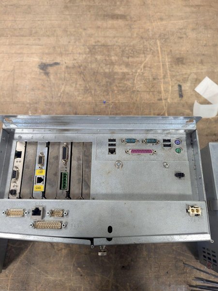 KUKA INDUSTRIAL COMPUTER KPC-ED05 WITH DRIVE USED