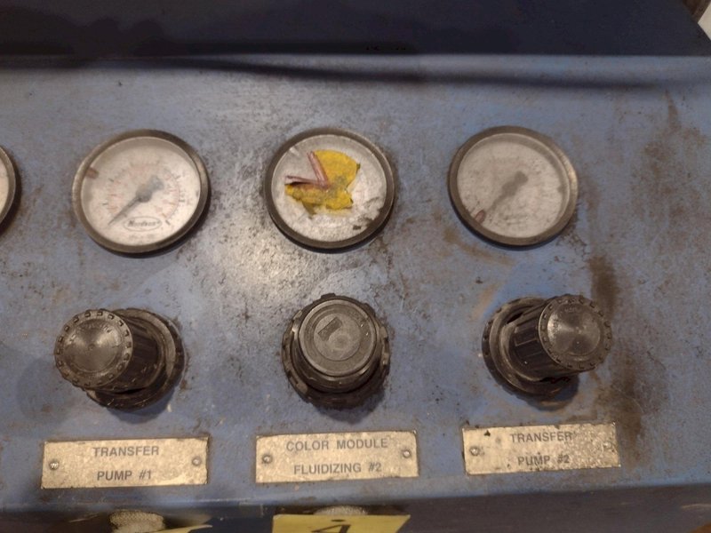 NORDSON POWDER COAT PAINT SYSTEM WITH FEEDER &amp; I-CONTROL: YOBRO #26271
