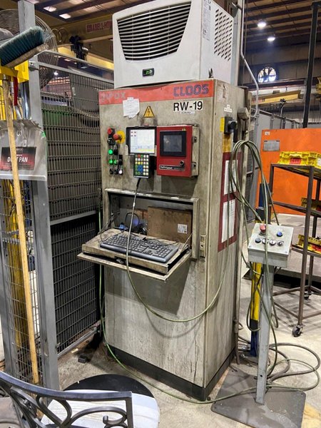 CLOOS MODEL QIROX ROBOTIC WELDING POSITIONER