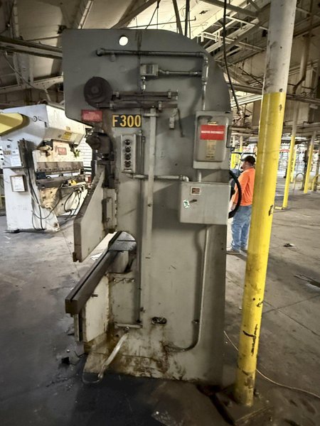 DIACRO HYDRA-POWER PRESS BRAKE: YOBRO #26341