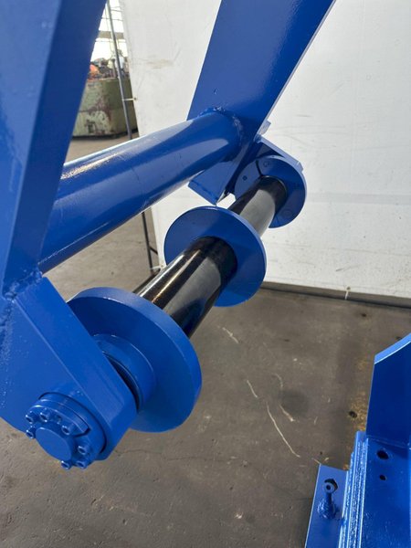 20" PRO-ECO FREE STANDING HYDRAULIC OVERARM SEPERATOR. STOCK # 0421123