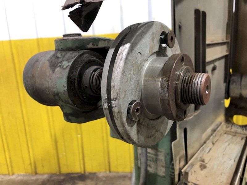 2-1/2" HAMMOND GRINDER MODEL UBG132 ABRASIVE BELT SANDER, LATHE ATTACHMENT: STOCK 17271