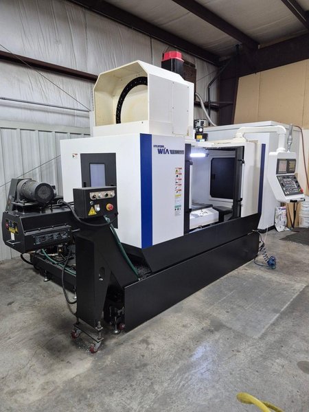 Hyundai Wia F500 Plus CNC Vertical Machining Center, 2016 – Fanuc Control, 12,000 RPM
