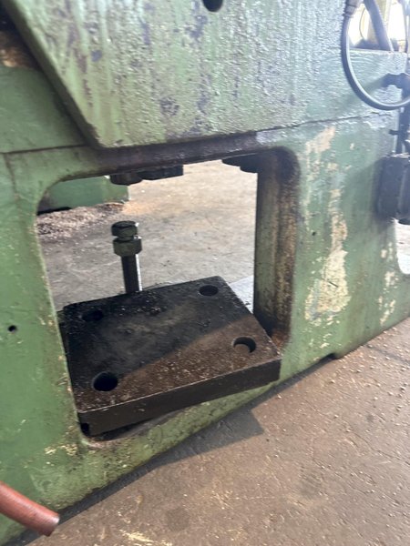 100 TON MINSTER P2-100-48 PIECE MAKER STRAIGHT SIDE HIGH SPEED PRESS. STOCK # 0773225