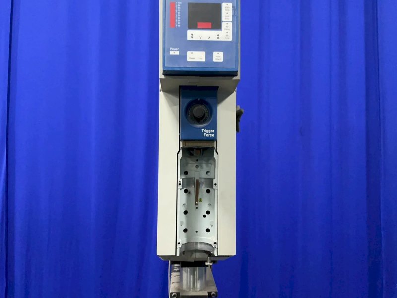 Branson Ultrasonic Welder  - 2000iw