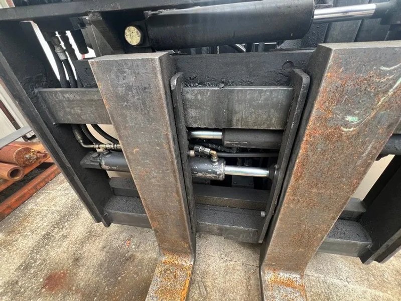 15,500 LB. TOYOTA 7FGCU70 FORKLIFT. STOCK #1219525