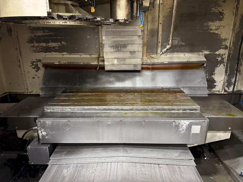 2005 DOOSAN DMV-4020D CNC VERTICAL MACHINING CENTER USED