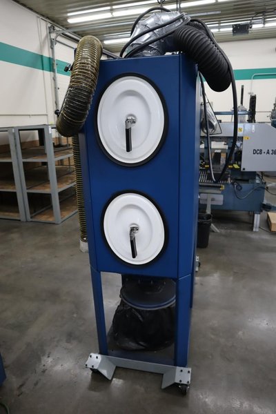 Donaldson Torit DF0 2-2 Dust Collection System, Portable, 3 HP- Auction Item