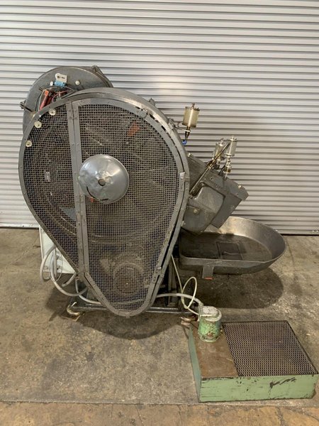 #30 Waterbury Medium Frame Incline Thread Roller