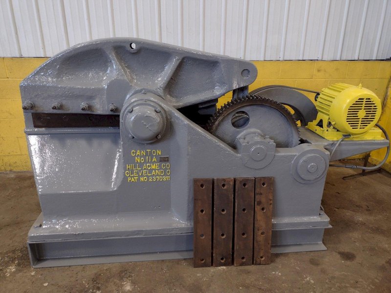 24" CANTON / HILL ACME MODEL #11A ALLIGATOR SHEAR: STOCK #14614