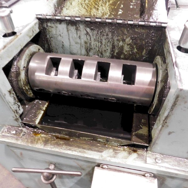 .093-.250" Shuster Model 1AVS5 Wire Straighten &amp; Cut Machine
