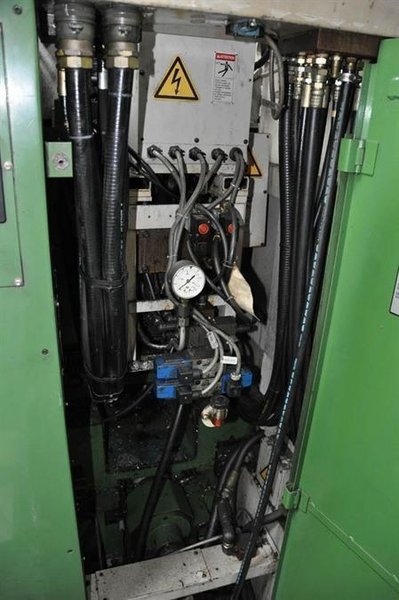 Mazak - H 400