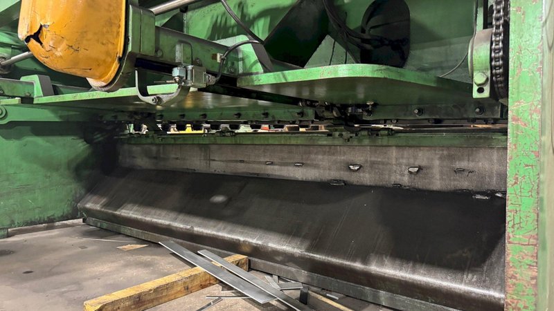 1995 Accurshear 837510 Hydraulic Shear (#5772)