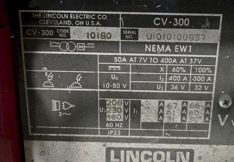 LINCOLN CV-300 WELDER W LN-7 WIRE FEEDER USED