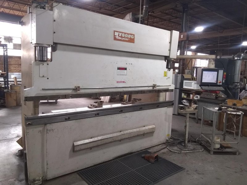 90 Ton x 10′ Wysong RT4-90-10 CNC Hydraulic Press Brake, 1980