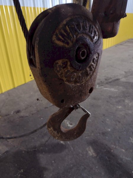 2000 LBS (1 TON) WRIGHT MODEL #W1 CABLE HOIST W/ POWERED TROLLEY: STOCK #18743