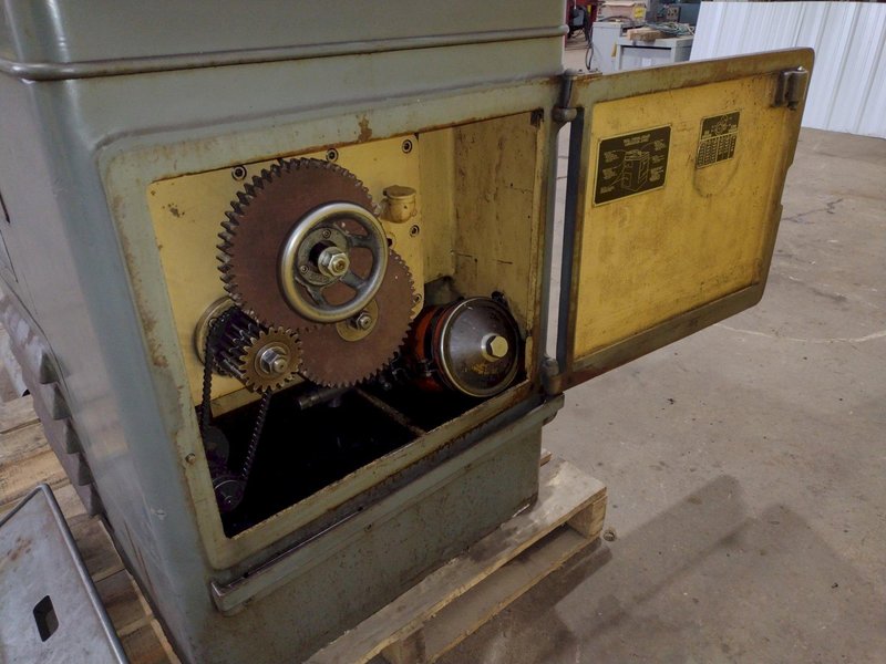2.5" REED MODEL #A22 3-DIE THREAD ROLLING MACHINE: STOCK #19703