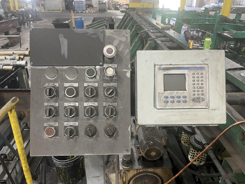 2-1/2" SUTTON MODEL 2-1/2L 18-ROLL 2-PLANE SHAPE &amp; BAR STRAIGHTENER. STOCK # 1060121