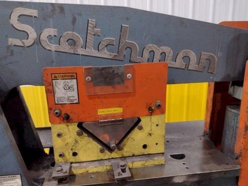 95 TON SCOTCHMAN MODEL#95/140-24M DUAL OPERATOR HYDRAULIC IRONWORKER