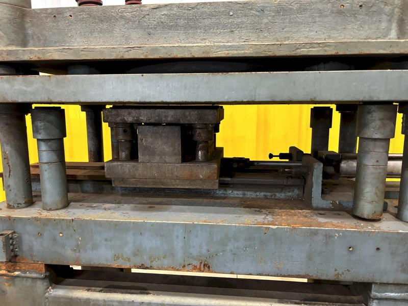 12 TON AIRAM 4-POST PNEUMATIC CUTOFF PRESS: STOCK #21325
