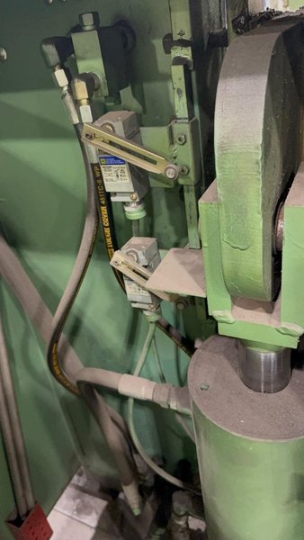 1/4″ x 12′ Betenbender 12-1/4 Hydraulic Power Shear, 2007 – Adjustable Blade Gap, Powered Back Gauge