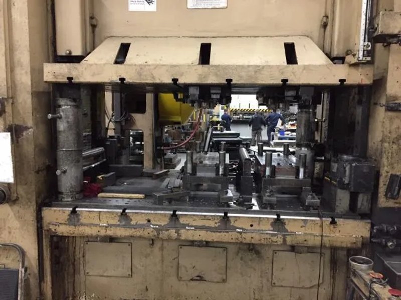 PACIFIC 300 TON HYD PRESS, s/n 8467, STOCK#  13901J