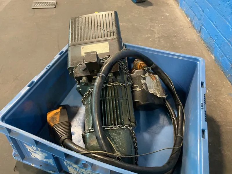 Demag 250 Lbs Hoist - Dkun2-125 K V3 F4