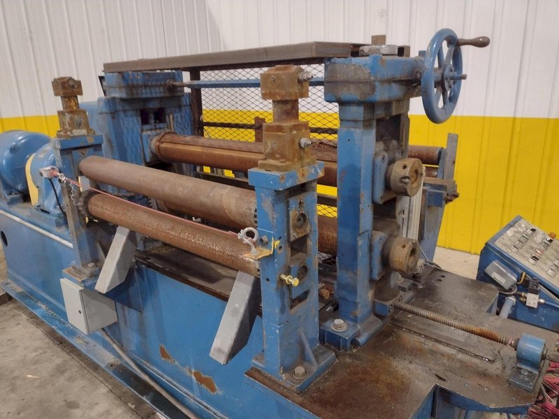 36” WIDE YODER SLITTING HEAD WITH POWERED FEED ROLLS: STOCK  #22951