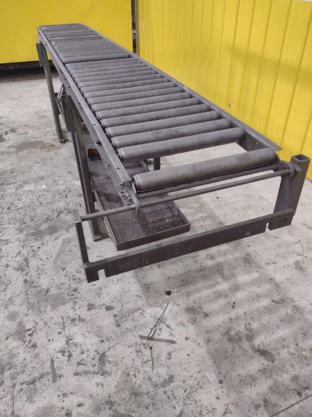 120" LONG X 16" WIDE X 39" ROLLER CONVEYOR: STOCK #21840