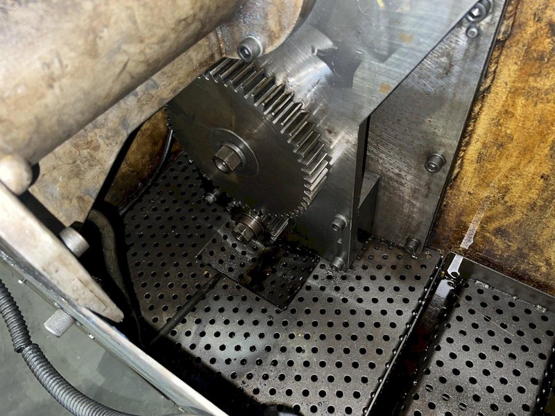 Reed Model A25 3 Die Cylindrical Die Thrufeed Thread Rolling Machine