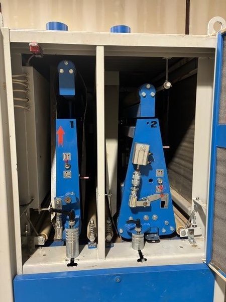 Houfek Buldog 1100 RC Dual-Head Belt Sander, 2006