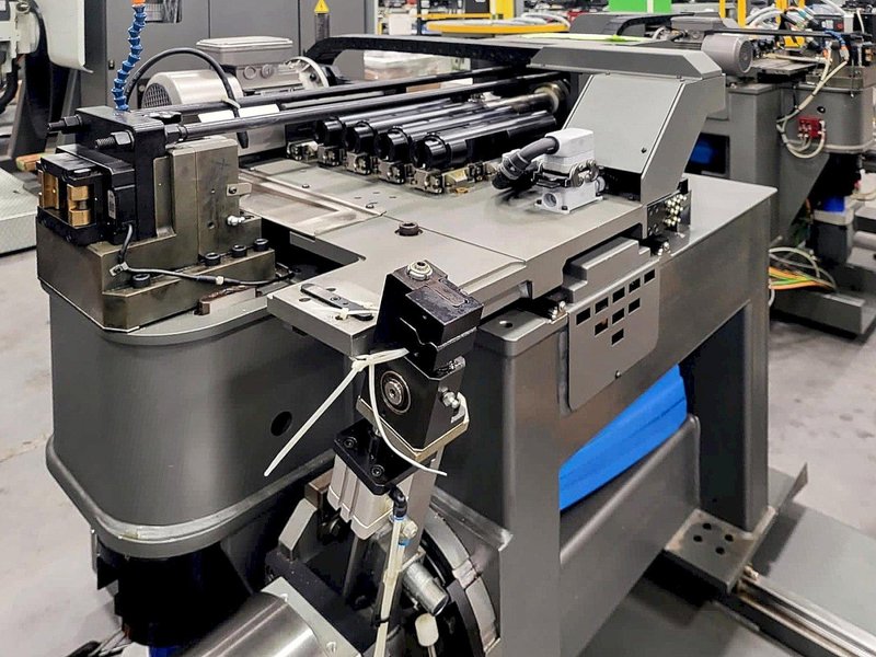 BLM 4-RUNNER H3 - All Electric CNC Tube Forming System