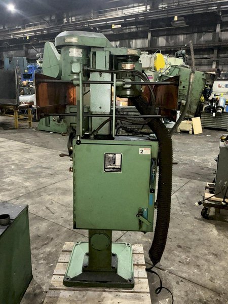6" X 42" BRYANT MODEL #500 SUPER-PRECISION CENTER HOLE GRINDER: YOBRO #25283