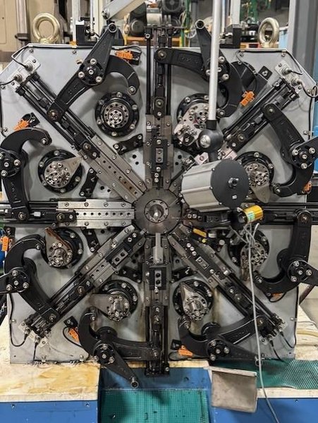 NUCOIL CNC COMPUTERIZED SPRING MACHINERY CNC SPRING FORMER