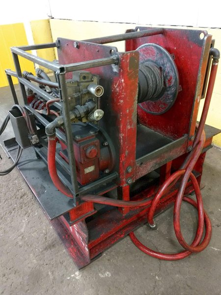 9,000 LBS THERN MODEL #943MDN PORTABLE PNEUMATIC DIE REMOVAL WINCH: STOCK #13457