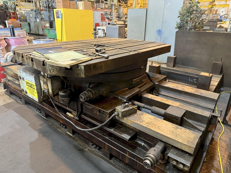 5" Cincinnati Gilbert Floor Type Horizontal Boring Mill with Rotary Table and Floor Plate