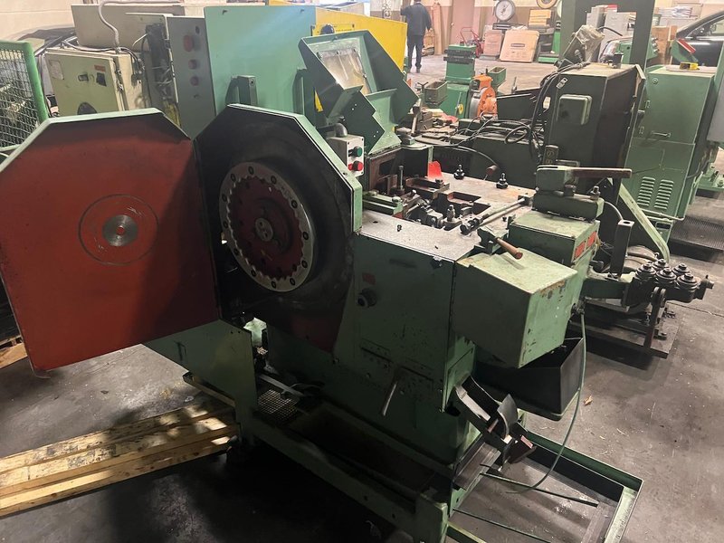 Used 1/8" National Model 25 DSSD High Speed Cold Header