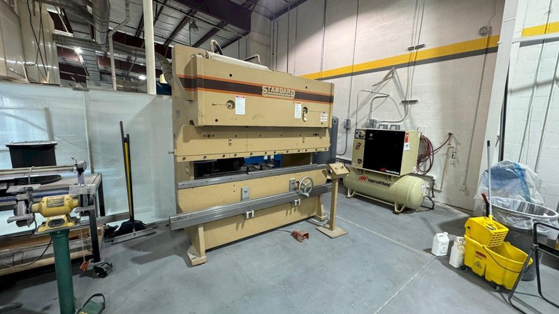 2001 Standard Industrial AB100-8 Hydraulic Press Brake (#5653)