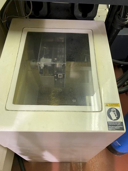 MAKINO SP-43 WIRE EDM MACHINE. STOCK # 0236625