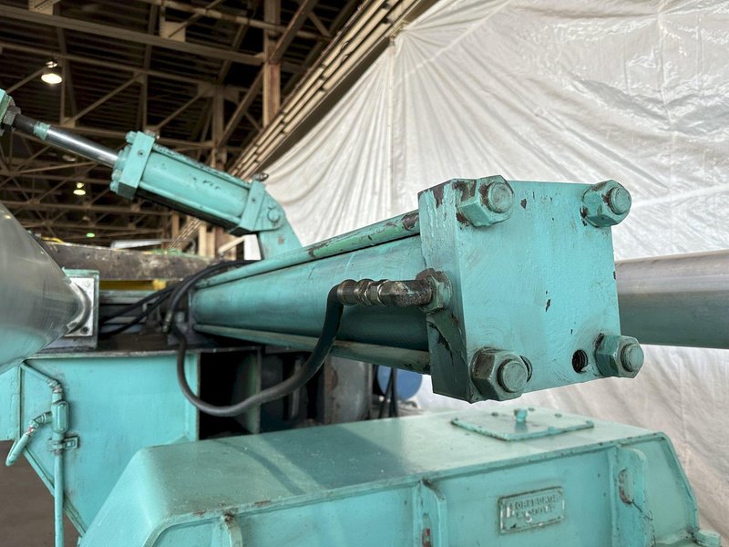 80,000 LB X 84" YODER RECOILER. STOCK # 0851123