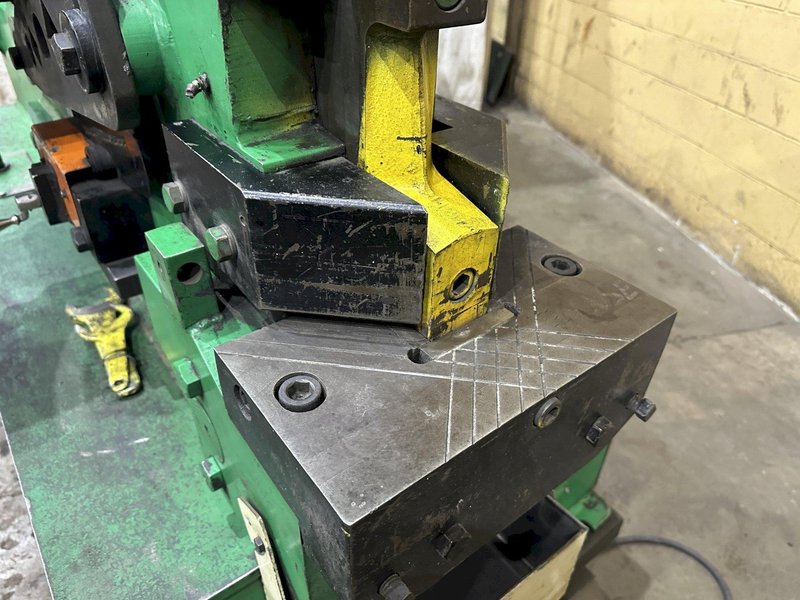 105 TON HILL ACME HYDRAULIC IRONWORKER: STOCK #79311
