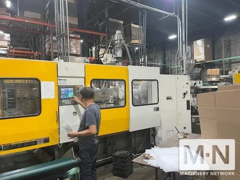500 TON 63 OZ TOSHIBA MODEL ISGS500WV21-27B WIDE PLATEN INJECTION MOLDING MACHINE MFG 2006