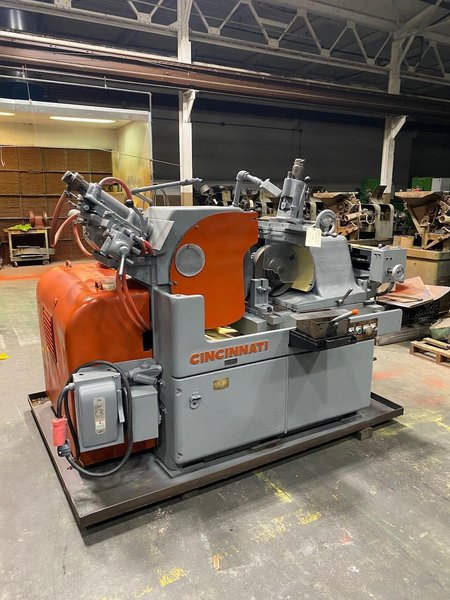 Cincinnati Model #2 OM Centerless Grinder