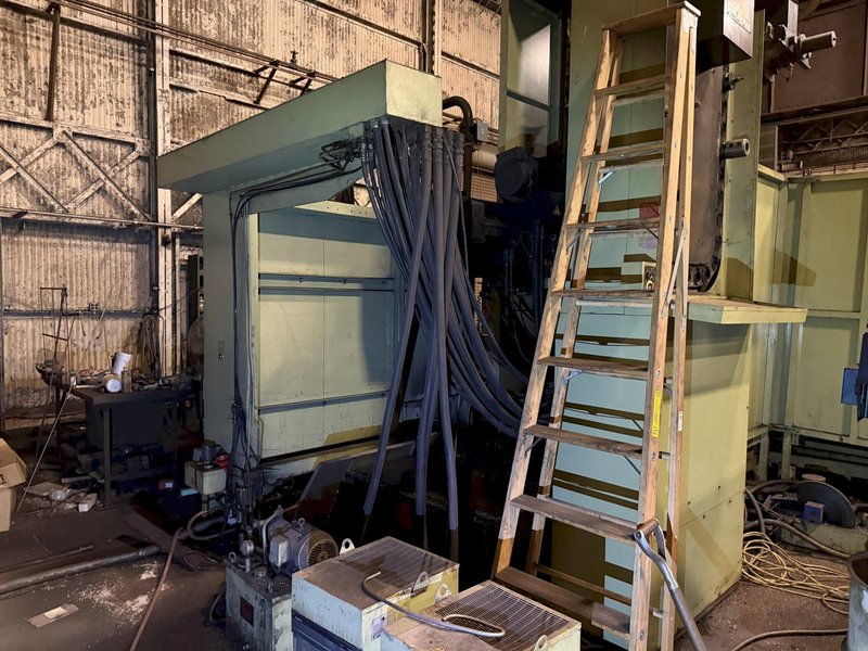 5" KURAKI KBT-13CDXA CNC HORIZONTAL BORING MILL WITH BUILT IN ROTARY. STOCK # 0984926
